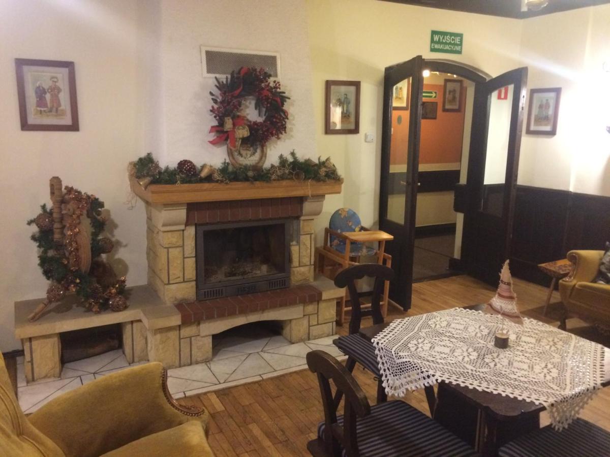 Hotel Osrodek Wypoczynkowo-Szkoleniowy Halny à Zawoja Extérieur photo