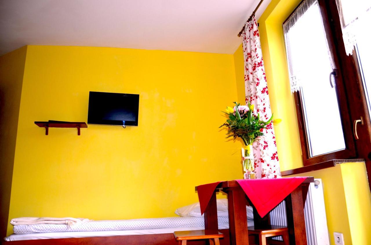 Hotel Osrodek Wypoczynkowo-Szkoleniowy Halny à Zawoja Extérieur photo
